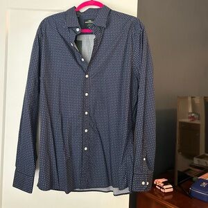 NWT NAVY PATTERN RODD&GUNN SHIRT